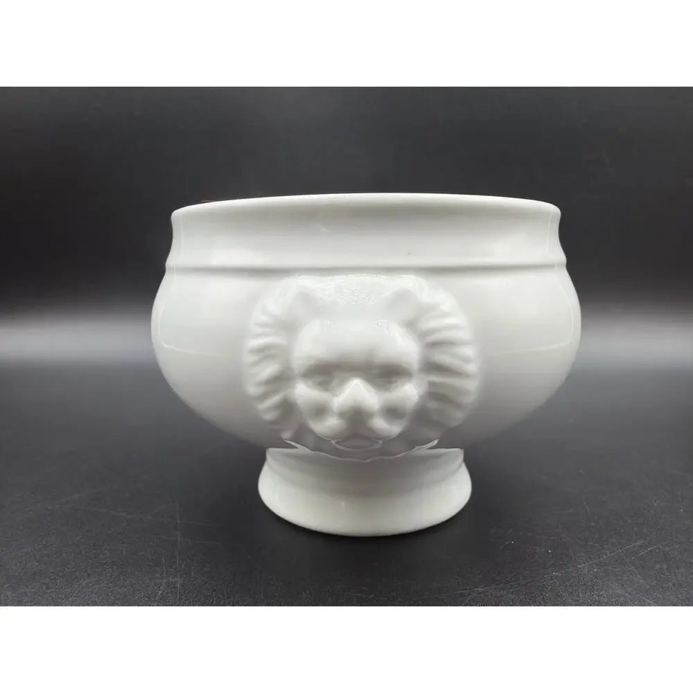 Sur La Table Lion's Head French Onion Soup Bowl White Ceramic 14 Oz Portugal
